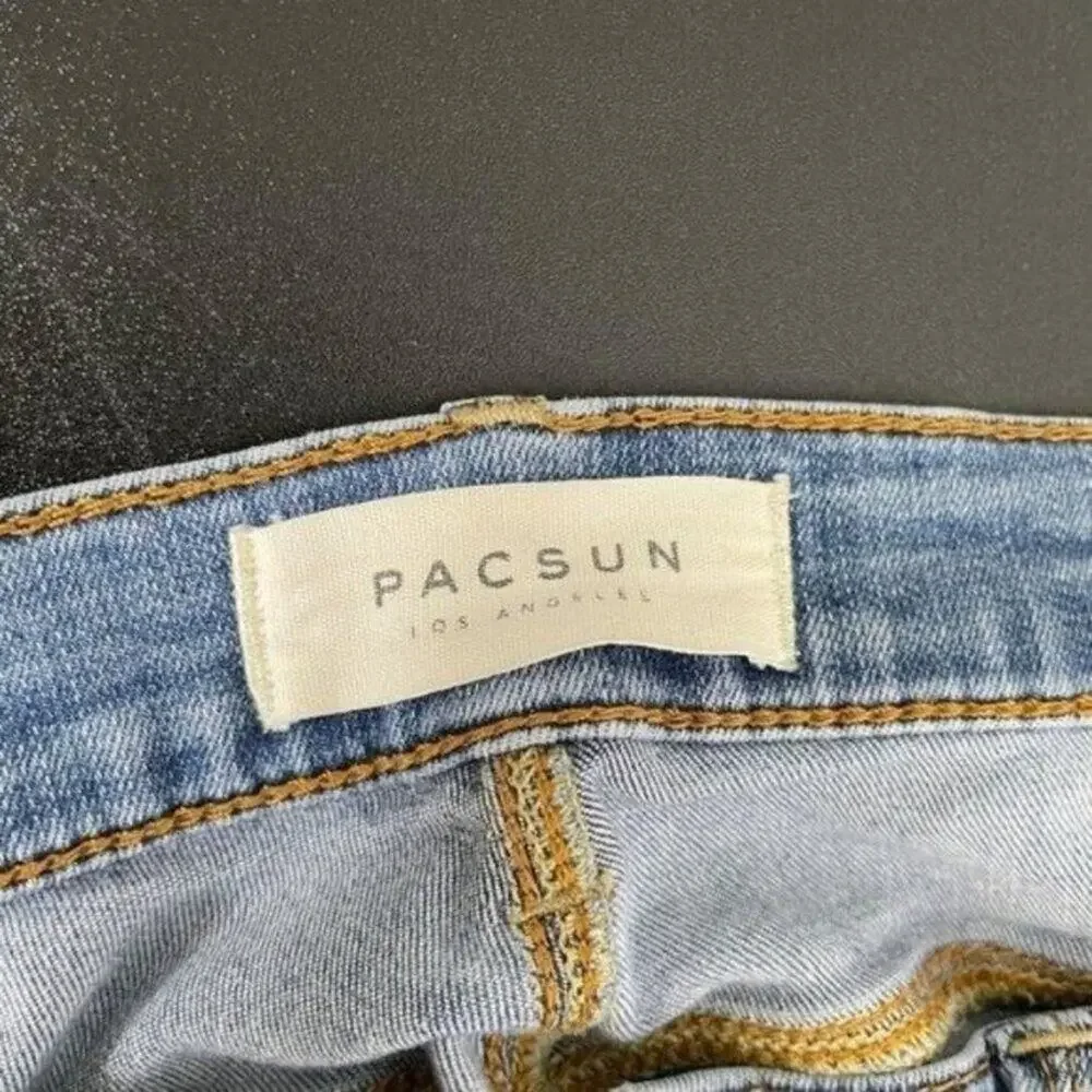 Pacsun Womens Jeans Size 26 Denim Blue Casual Raw Hem Distressed Ankle Legging - Picture 3 of 16